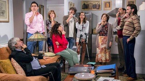 Un show-room, un gobierno en funciones y un mariquita negador Un show-room, un gobierno en funciones y un mariquita negador