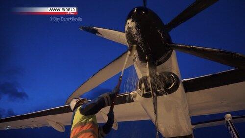 Aomori Airport's Battle with Ice & Snow Aomori Airport's Battle with Ice & Snow