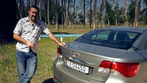 A semmittevés csodája és az öncélú marhaság. Toyota Avensis D4-D, Citroën DS5 Hybrid4 A semmittevés csodája és az öncélú marhaság. Toyota Avensis D4-D, Citroën DS5 Hybrid4