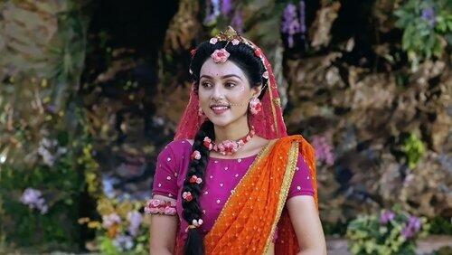 Radha visits Sam's gurukul Radha visits Sam's gurukul