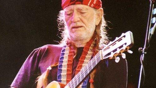 Willie Nelson: Still is Still Moving Willie Nelson: Still is Still Moving