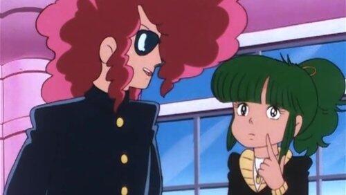 Riot!? The Queen and Nanako Riot!? The Queen and Nanako
