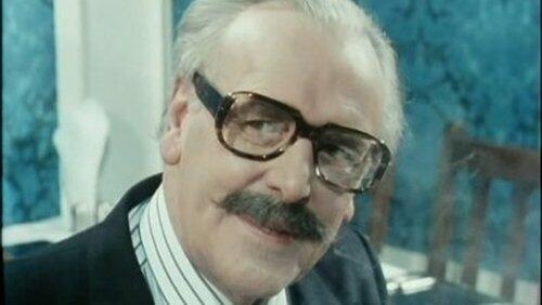 Arthur is Dead, Long Live Arthur Arthur is Dead, Long Live Arthur