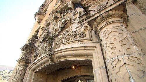 Modern Civil Architecture: A Strikingly Eclectic Heritage Modern Civil Architecture: A Strikingly Eclectic Heritage