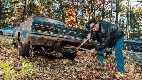 Super Bee vs. Road Runner: Which Came First? Super Bee vs. Road Runner: Which Came First?