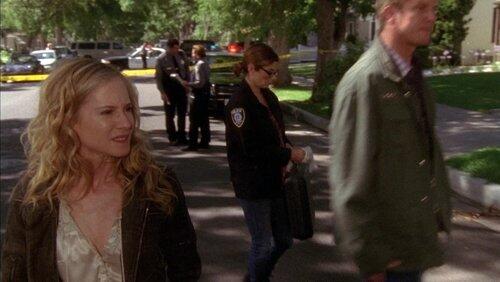 Looks Like a Lesbian Attack to Me Looks Like a Lesbian Attack to Me