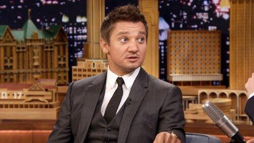 Jeremy Renner, Edie Falco, Tori Kelly Jeremy Renner, Edie Falco, Tori Kelly