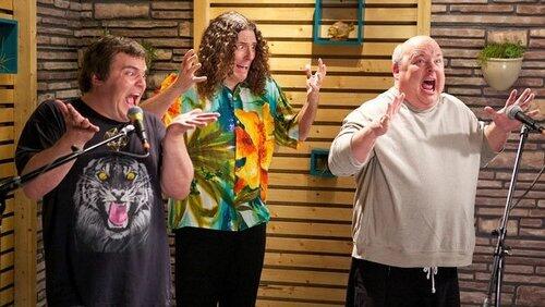 'Weird Al' Yankovic Wears a Hawaiian Shirt 'Weird Al' Yankovic Wears a Hawaiian Shirt