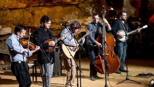 Keller Williams with the Traveling McCourys Keller Williams with the Traveling McCourys