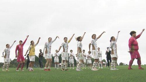 Soccer Team Raises Community Spirit Soccer Team Raises Community Spirit