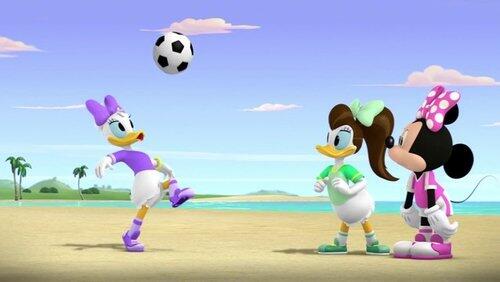 Super-Charged: Daisy's Grande Goal Super-Charged: Daisy's Grande Goal