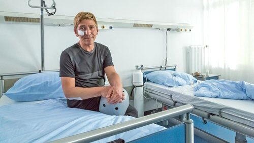 Krankenhaus - Der heftige Sturz Krankenhaus - Der heftige Sturz