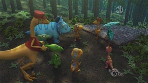 Classic in the Jurassic: Turtle and Theropod Race Classic in the Jurassic: Turtle and Theropod Race