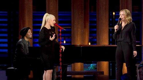 Christina Aguilera & Chelsea on Ice Christina Aguilera & Chelsea on Ice