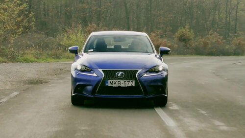 Az L-jegyében. Lexus és Lotus, lebegés-lobogás Az L-jegyében. Lexus és Lotus, lebegés-lobogás