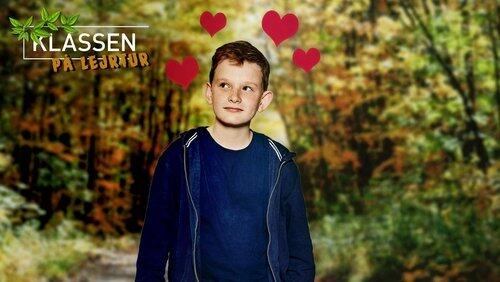 On a camping trip - Aksel falls in love On a camping trip - Aksel falls in love
