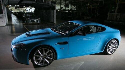 Aston Martin V-12 Vantage S Aston Martin V-12 Vantage S