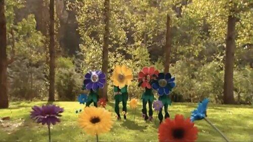 Dancing Flowers Dancing Flowers