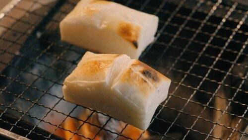 MOCHI MOCHI