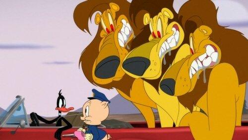 Daffy Traffic Cop Stop: Lions Daffy Traffic Cop Stop: Lions