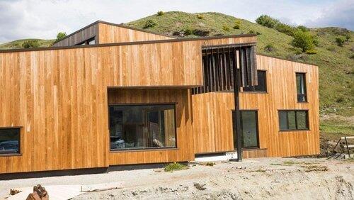 Queenstown: Modern Day Castle Queenstown: Modern Day Castle