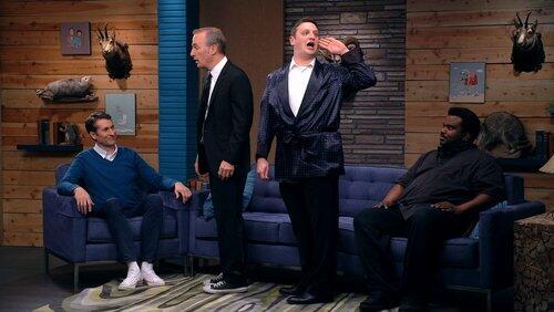 Craig Robinson Wears a Bordeaux Button Down and Dark Jeans Craig Robinson Wears a Bordeaux Button Down and Dark Jeans