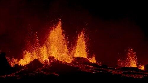 Iceland: Land of Ice and Fire Iceland: Land of Ice and Fire