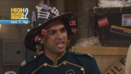 The Suite Life Goes Hollywood (2) The Suite Life Goes Hollywood (2)