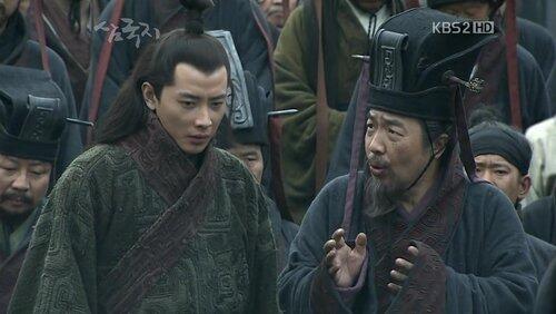 Cao Cao Saves the Emperor and Controls the Warlords Cao Cao Saves the Emperor and Controls the Warlords