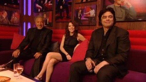 Anna Friel, Benicio Del Toro, Tom Jones Anna Friel, Benicio Del Toro, Tom Jones