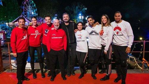 Laury Thilleman, Juan Arbelaez, Vincent Lagaf' et Richard Orlinski (Associations Handi Surf) vs Nathalie Péchalat, Camille Cerf, Christophe Licata et Daniel Narcisse (Premiers de cordée) Laury Thilleman, Juan Arbelaez, Vincent Lagaf' et Richard Orlinski (Associations Handi Surf) vs Nathalie Péchalat, Camille Cerf, Christophe Licata et Daniel Narcisse (Premiers de cordée)