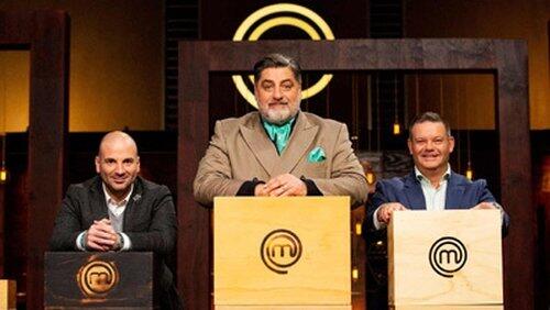 Mystery Box Challenge: Past Seasons & Invention Test: No Rules Mystery Box Challenge: Past Seasons & Invention Test: No Rules