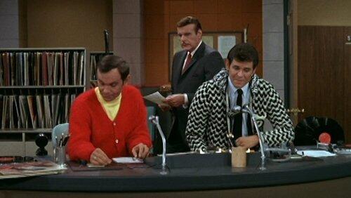 Knits to You, Sir Knits to You, Sir