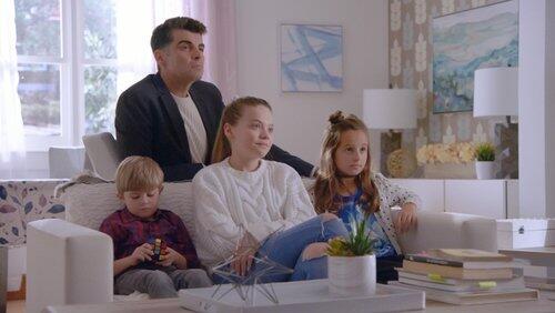 La rencontre de la belle-famille La rencontre de la belle-famille