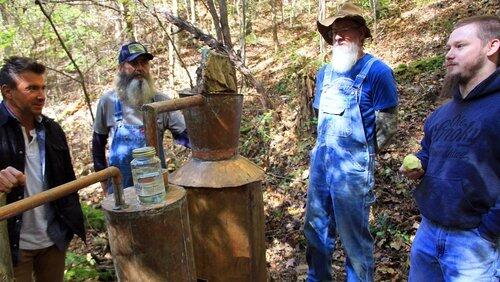 Tennessee: Red, White, and Booze Tennessee: Red, White, and Booze
