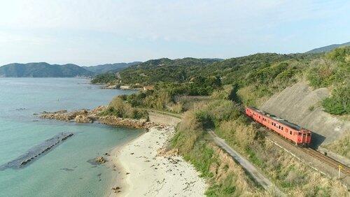 The Energy of Yamaguchi's Harsh Coastline The Energy of Yamaguchi's Harsh Coastline