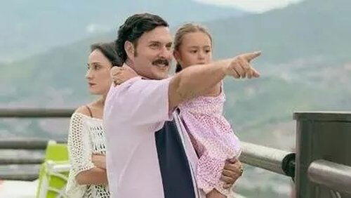 Escobar 'vende' a sus propios hombres Escobar 'vende' a sus propios hombres