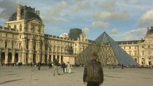Paris: Regal and Intimate