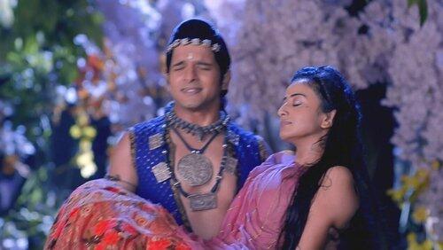 Balram saves Princess Revathi Balram saves Princess Revathi