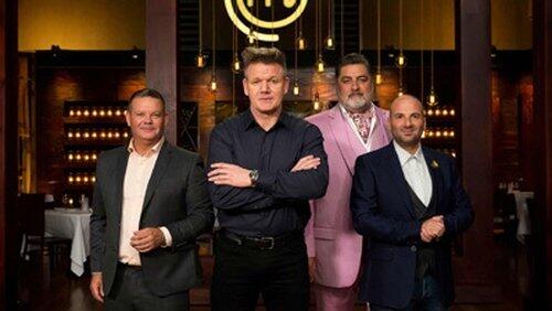 Mystery Box Challenge: Gordon Ramsay & Invention Test: Burgers Mystery Box Challenge: Gordon Ramsay & Invention Test: Burgers