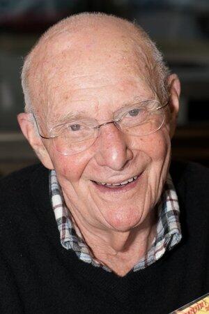 Harve Bennett Harve Bennett