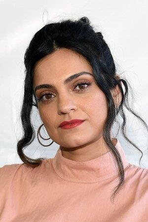 Nida Manzoor Nida Manzoor