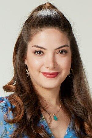 Özlem Mahmutoğlu Özlem Mahmutoğlu