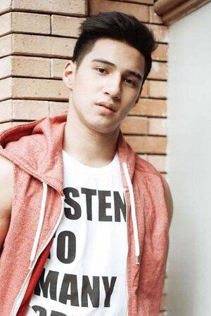 Albie Casiño Albie Casiño