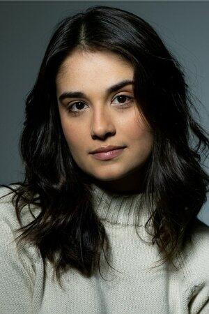 photo of Amanda Azevedo photo of Amanda Azevedo