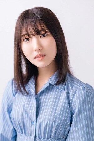 photo of Hana Ayasaka photo of Hana Ayasaka