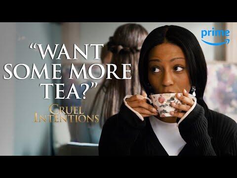 Caroline and Annie Have High Tea