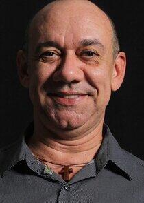 Frank Menezes Frank Menezes