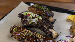 Triple Rib Showdown Triple Rib Showdown