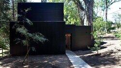 Essex: Black House Essex: Black House